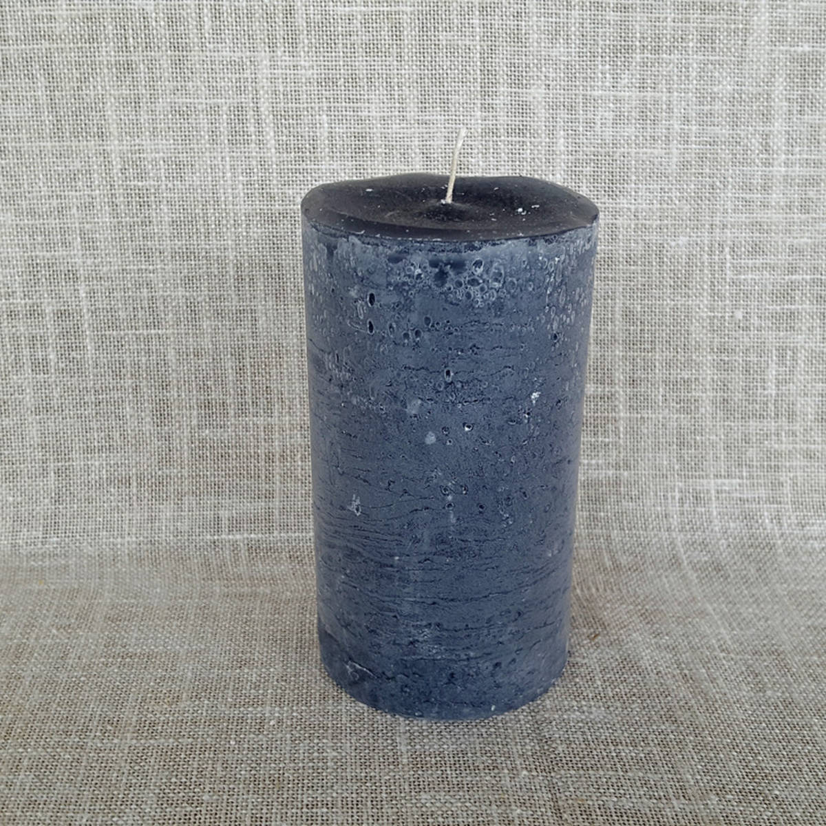 Kerze dunkelgrau, Ø 5.7cm / Höhe 10cm