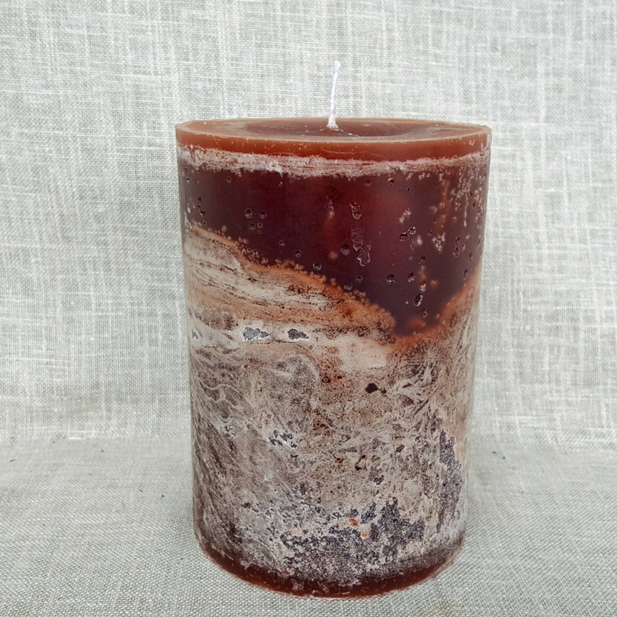 Bougie en paraffine caramel, Ø 10cm / Hauteur 15cm