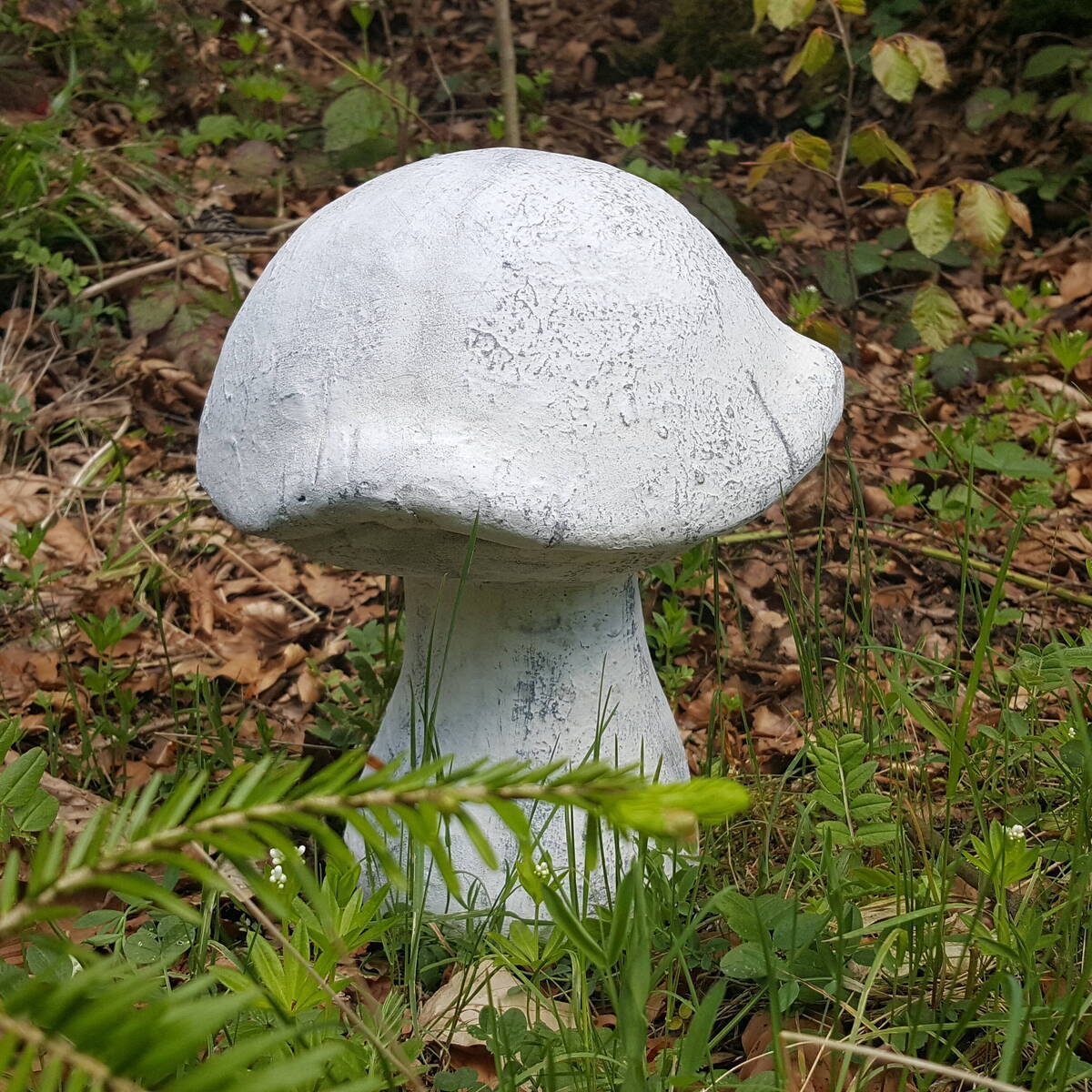 Champignon en fibre de verre, vieilli, Hauteur 26cm