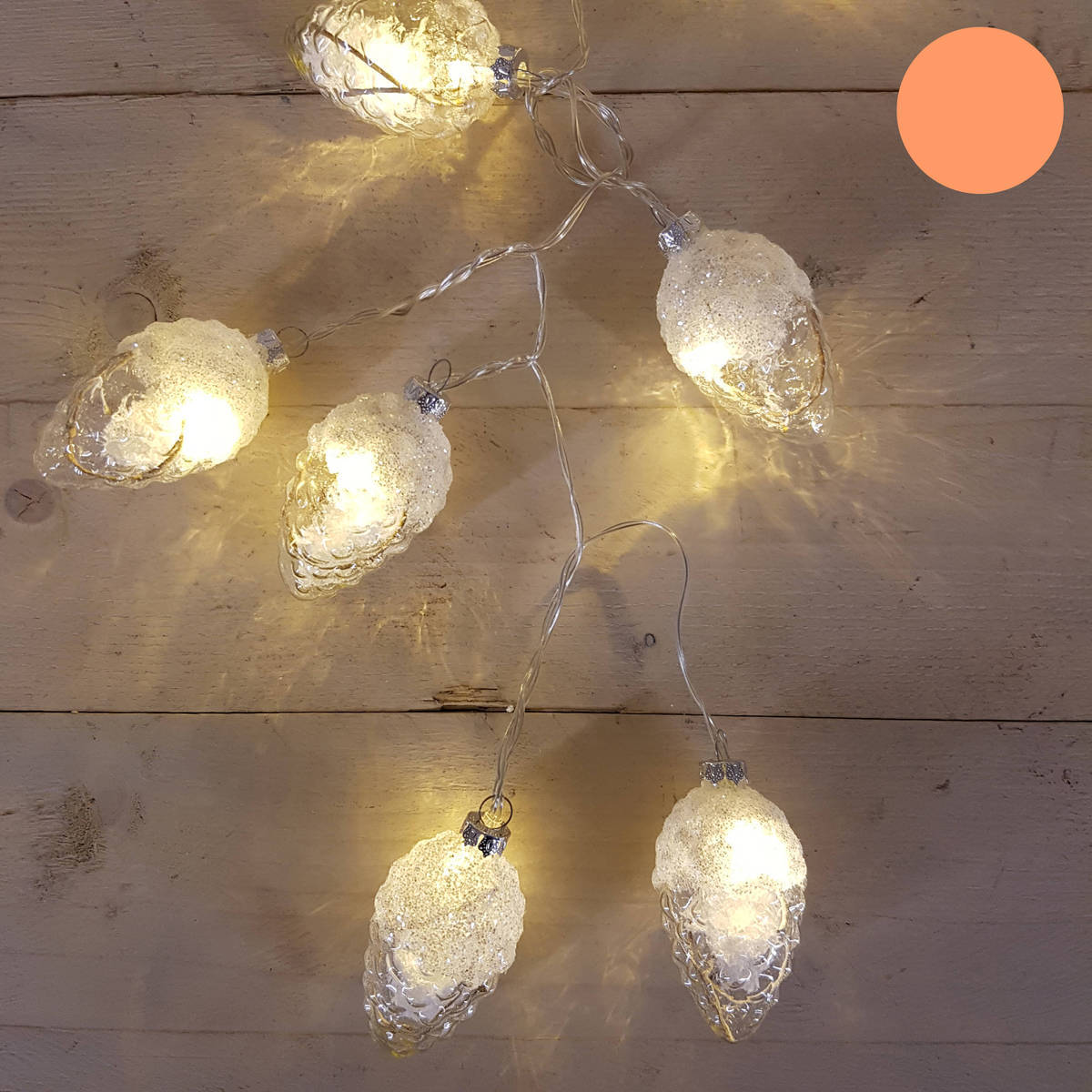 Chaîne de lumière LED,10 pommes de pin, à utiliser avec batterie AA, (pas compris)