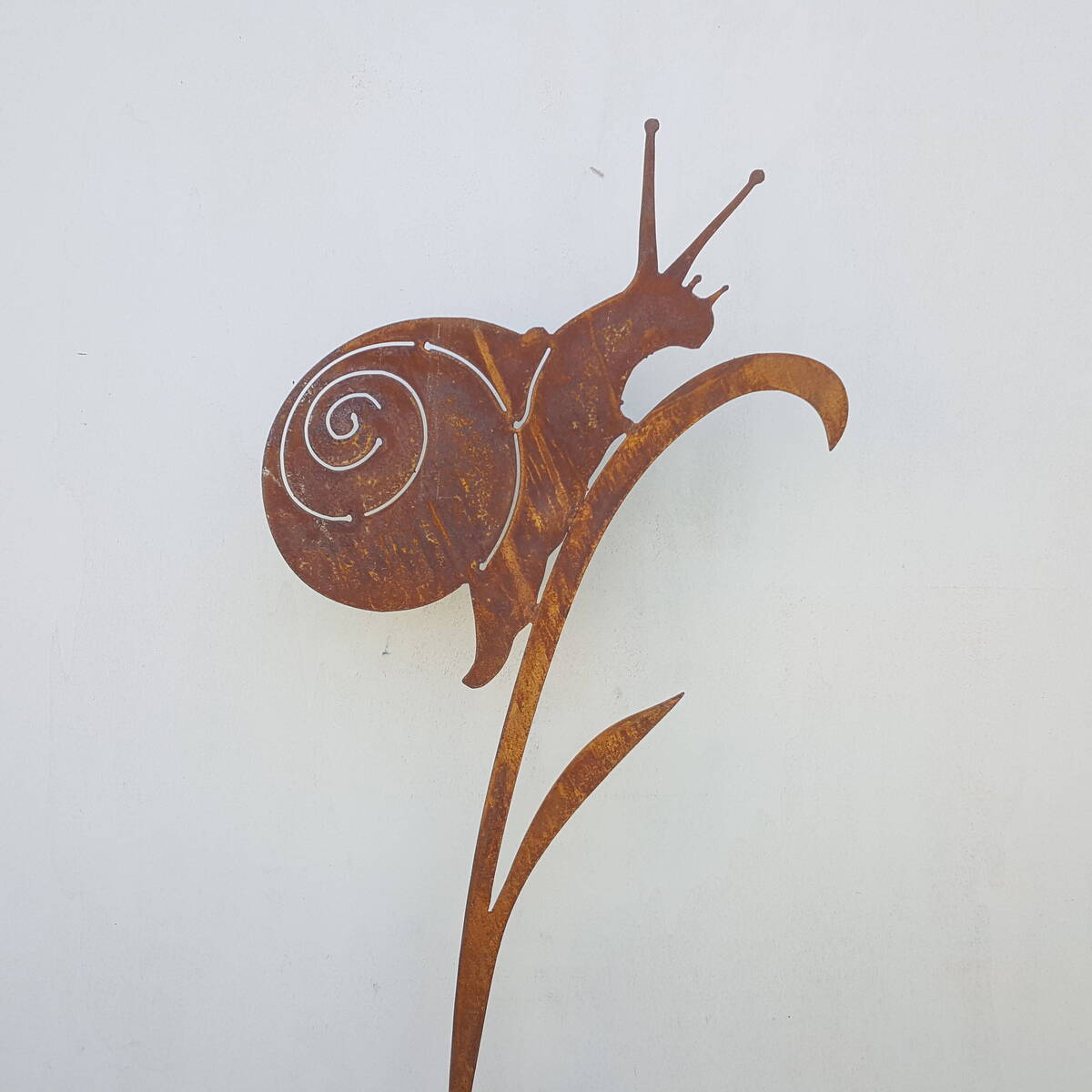 Schnecke auf Grashalm, Höhe 100cm