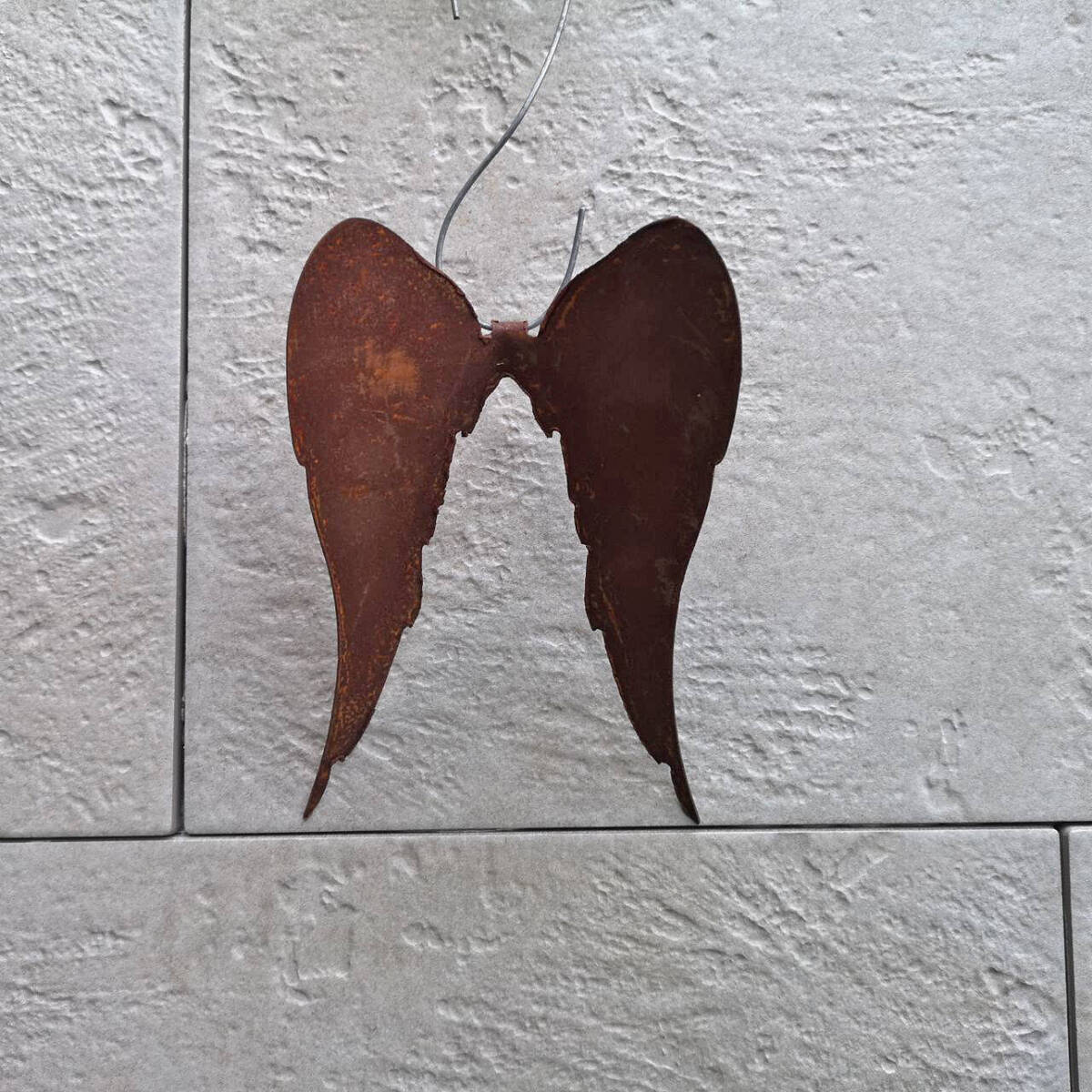Flügel aus Rostmetall, zum Hängen, H 20cm