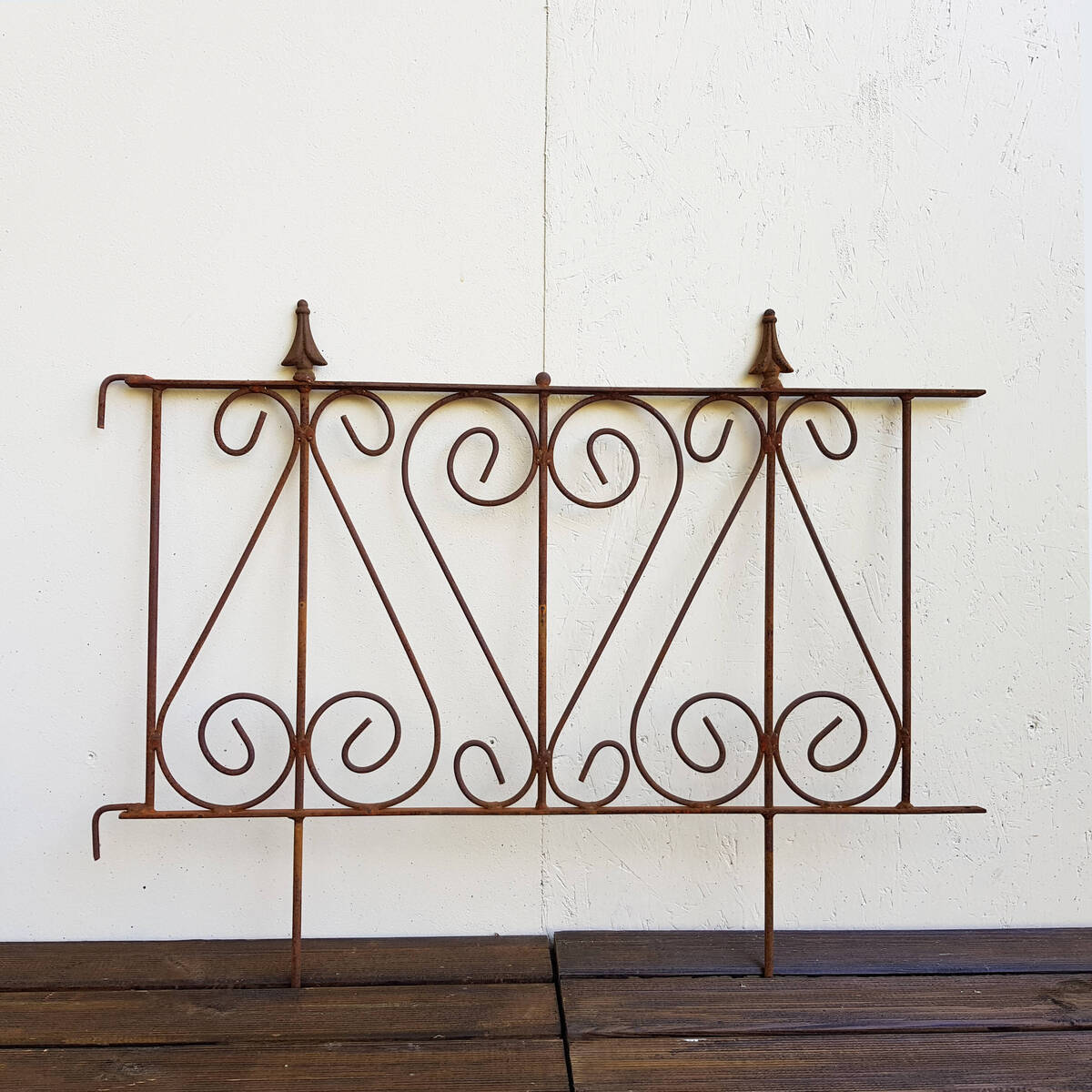 Barrière en fer rouillé, 60 x 80 cm
