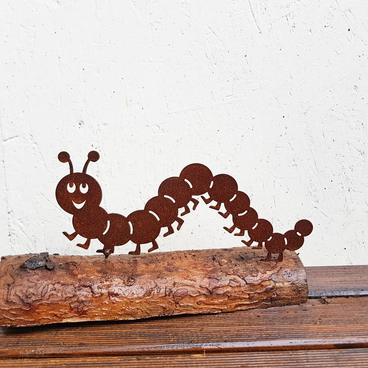 Tausendfüssler aus Rosteisen, L. 28cm