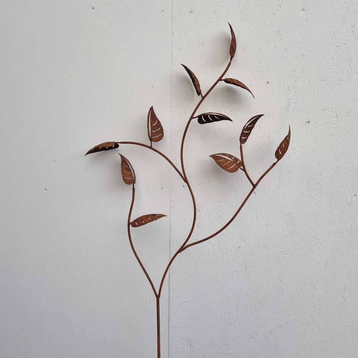 Branche avec feuilles en fer rouillé, 180 cm