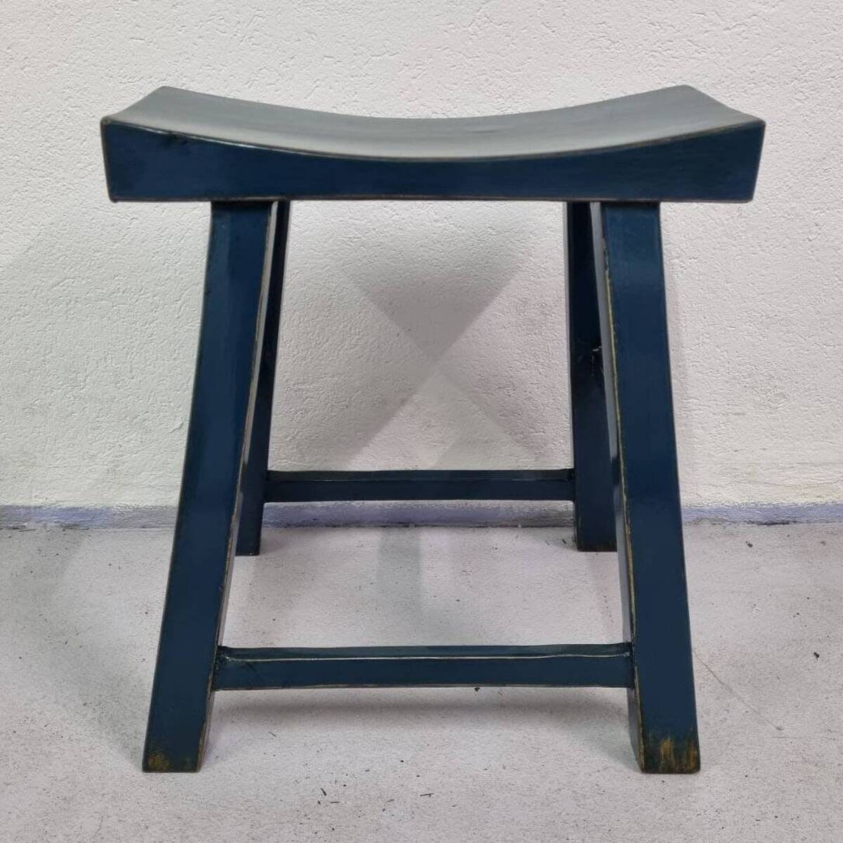 Typisch chinesischer Hocker, blau, H. 52cm