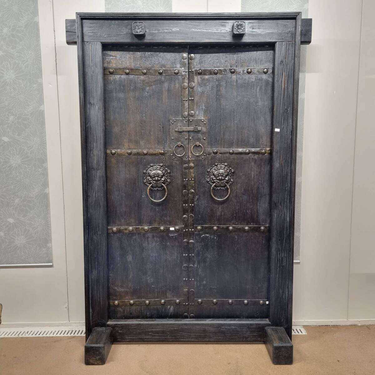 Antike Tür aus China, mit Rahmen