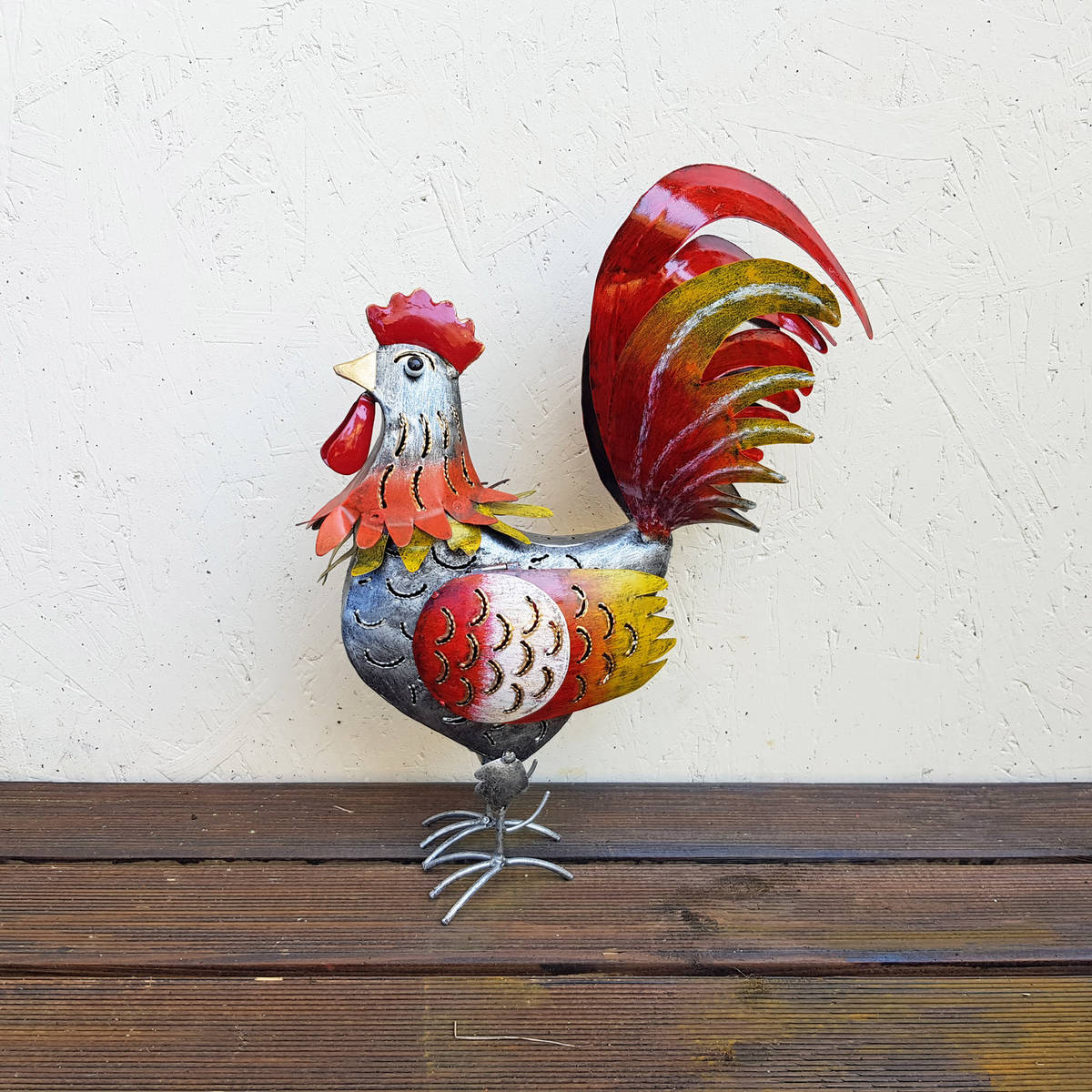 Coq en métal peint, H. 39 cm 
