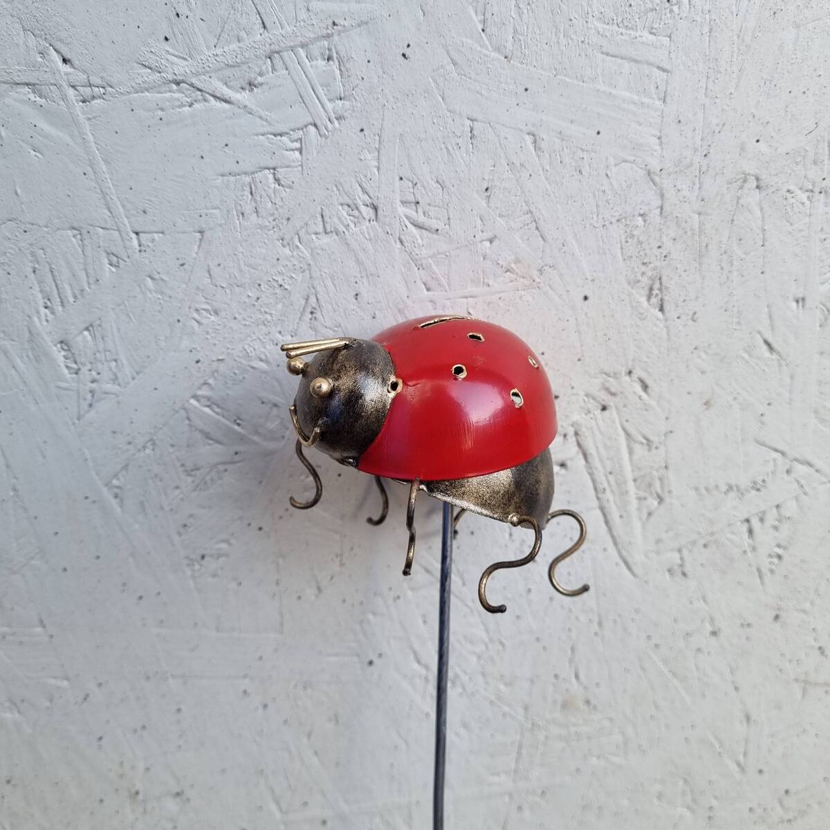 Marienkäfer aus Metall, bemalt, 46 cm 