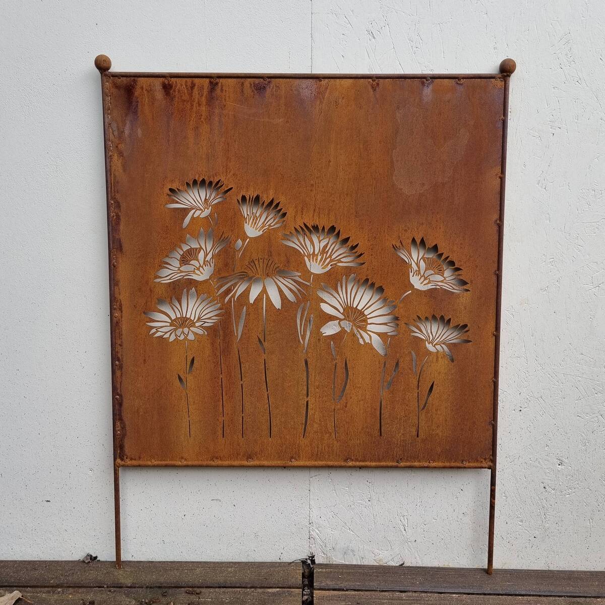 Paravent en fer rouillé, fleurs, H. 76 cm 