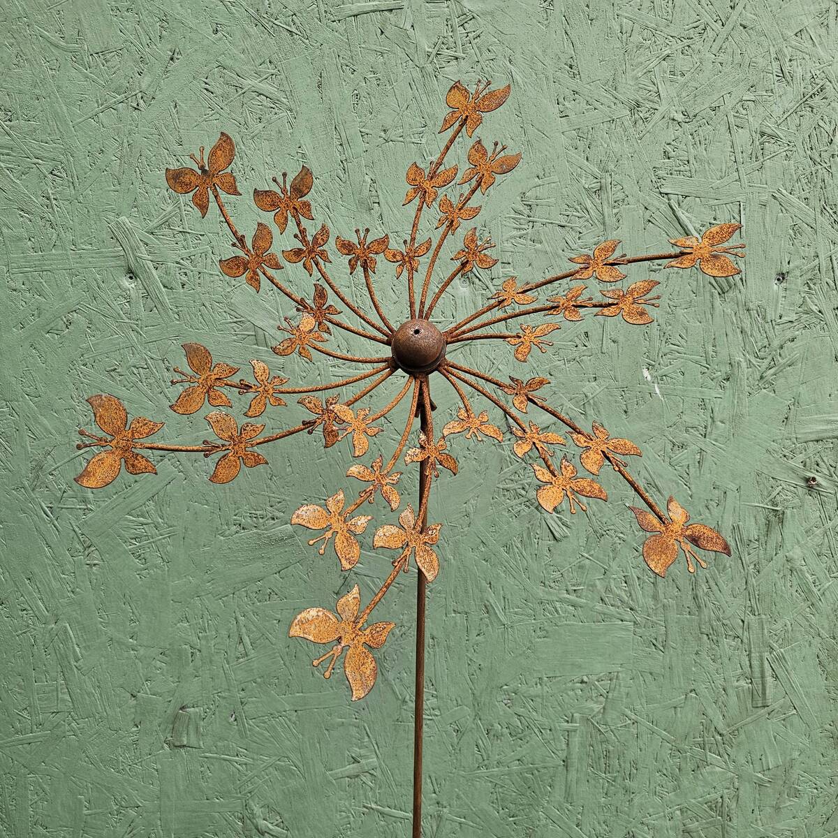 Girouette en fer rouillé, Ø 52 cm, H. 160 cm 