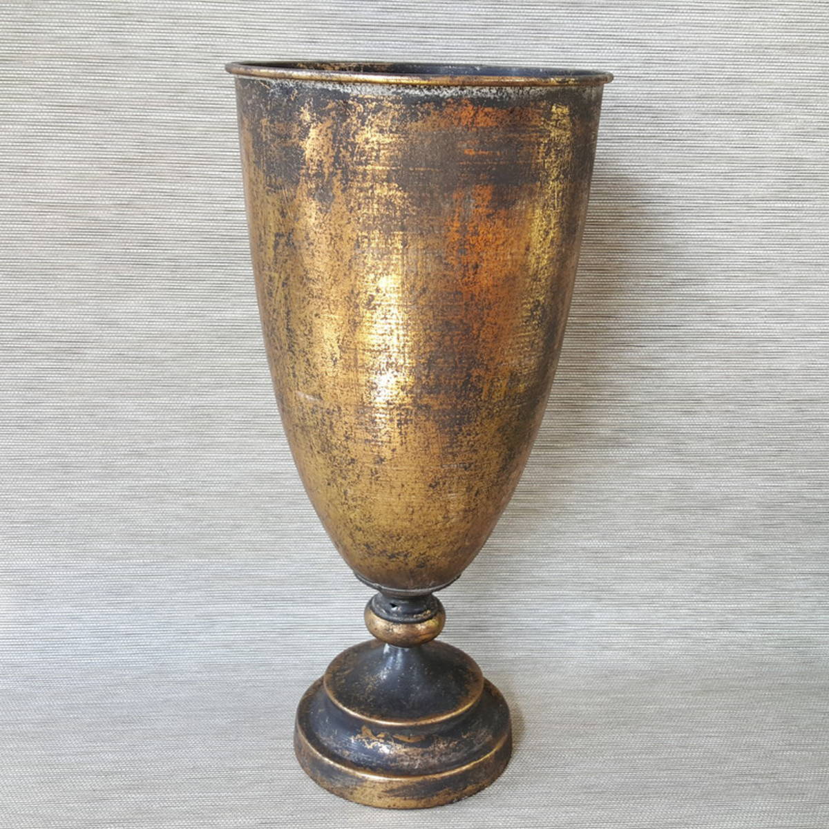 Dekokelch, gold bemalt, Höhe 44cm