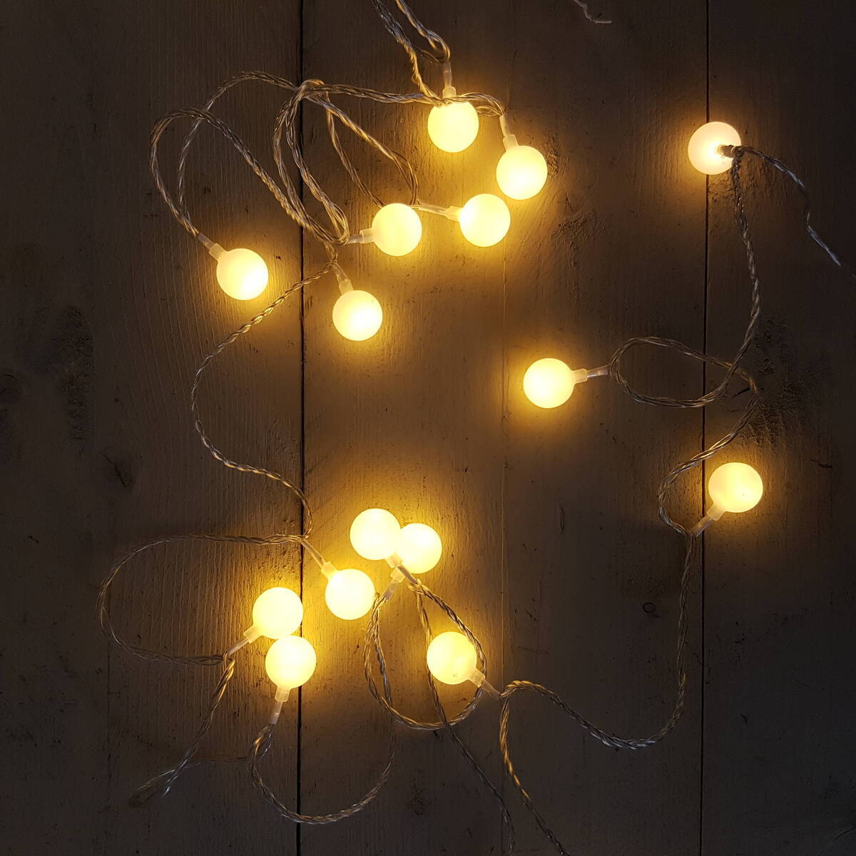 Chaîne de lampes LED, 50 lumières et 5 mètres de câble 