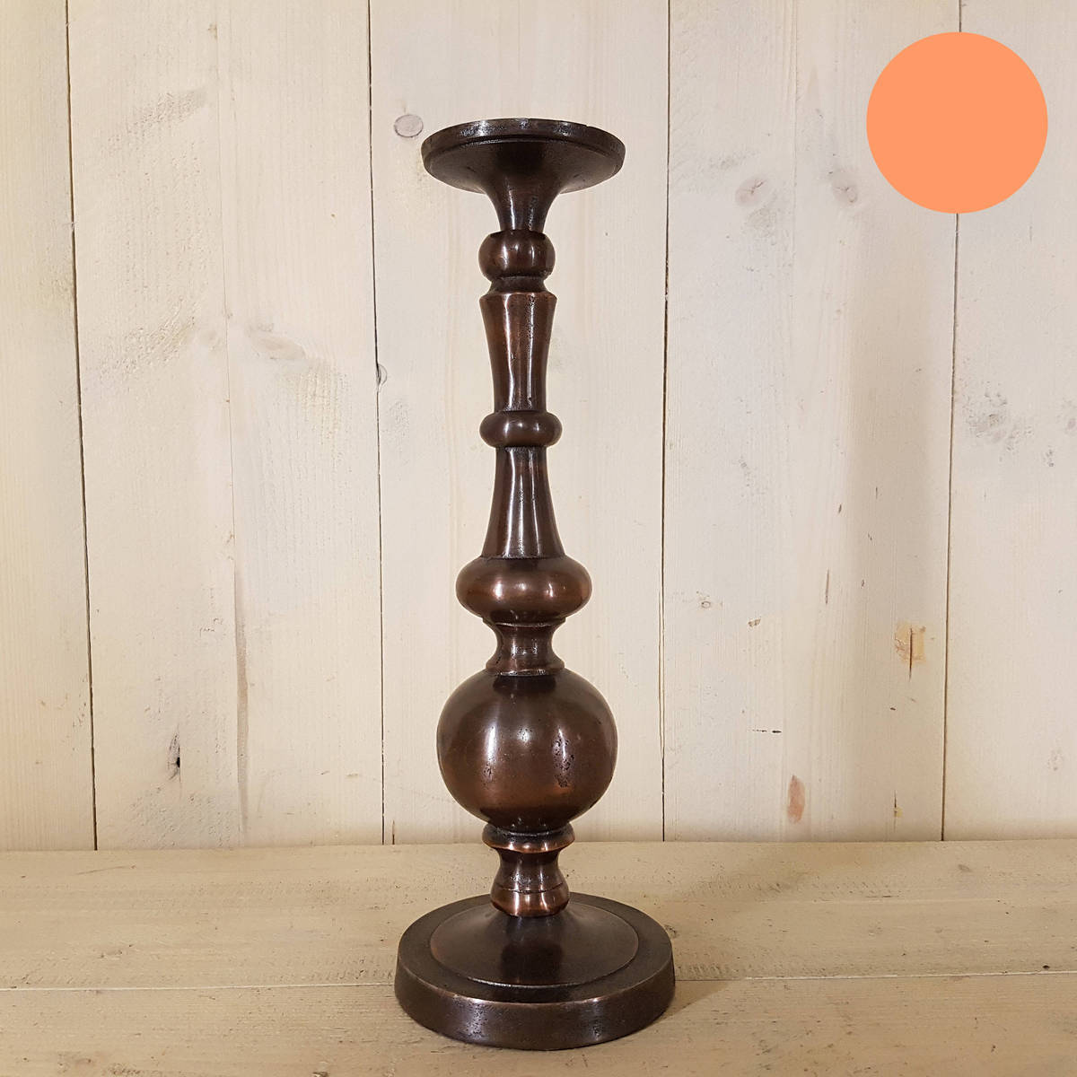 Bougeoire, très stable par son poids  