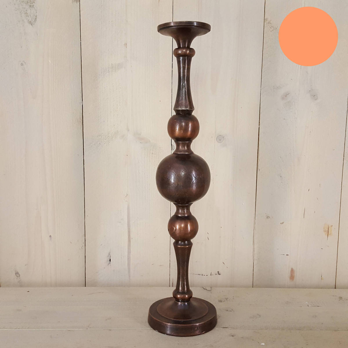 Bougeoire, très stable par son poids  