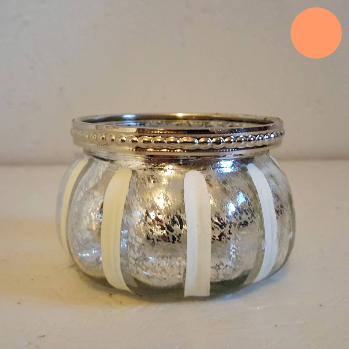 Teelichtglas, weiss-silber