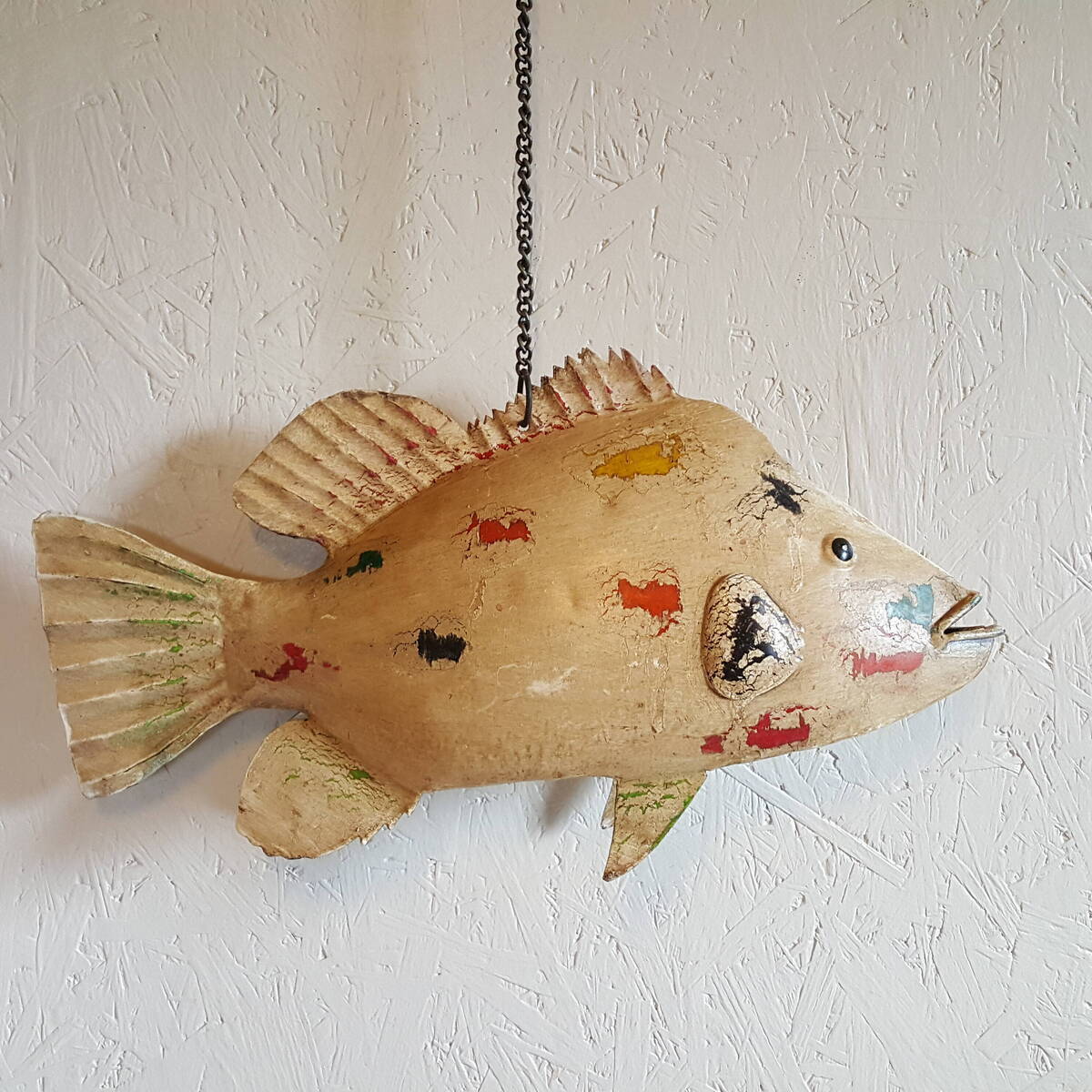 Fisch aus Metall, alt gemacht, zum Aufhängen