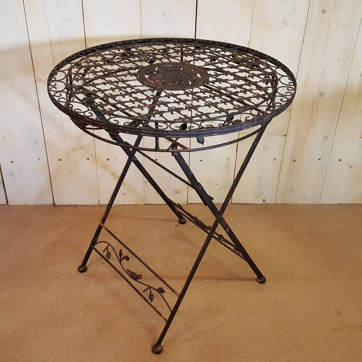 Tisch aus Metall, Style Bistro