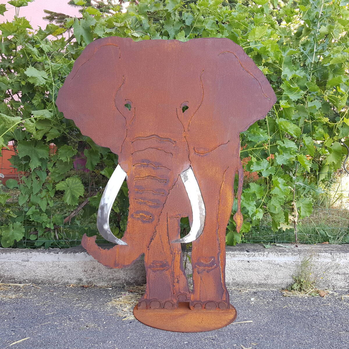 Elephant en fer rouillé, H.120 cm, à poser  