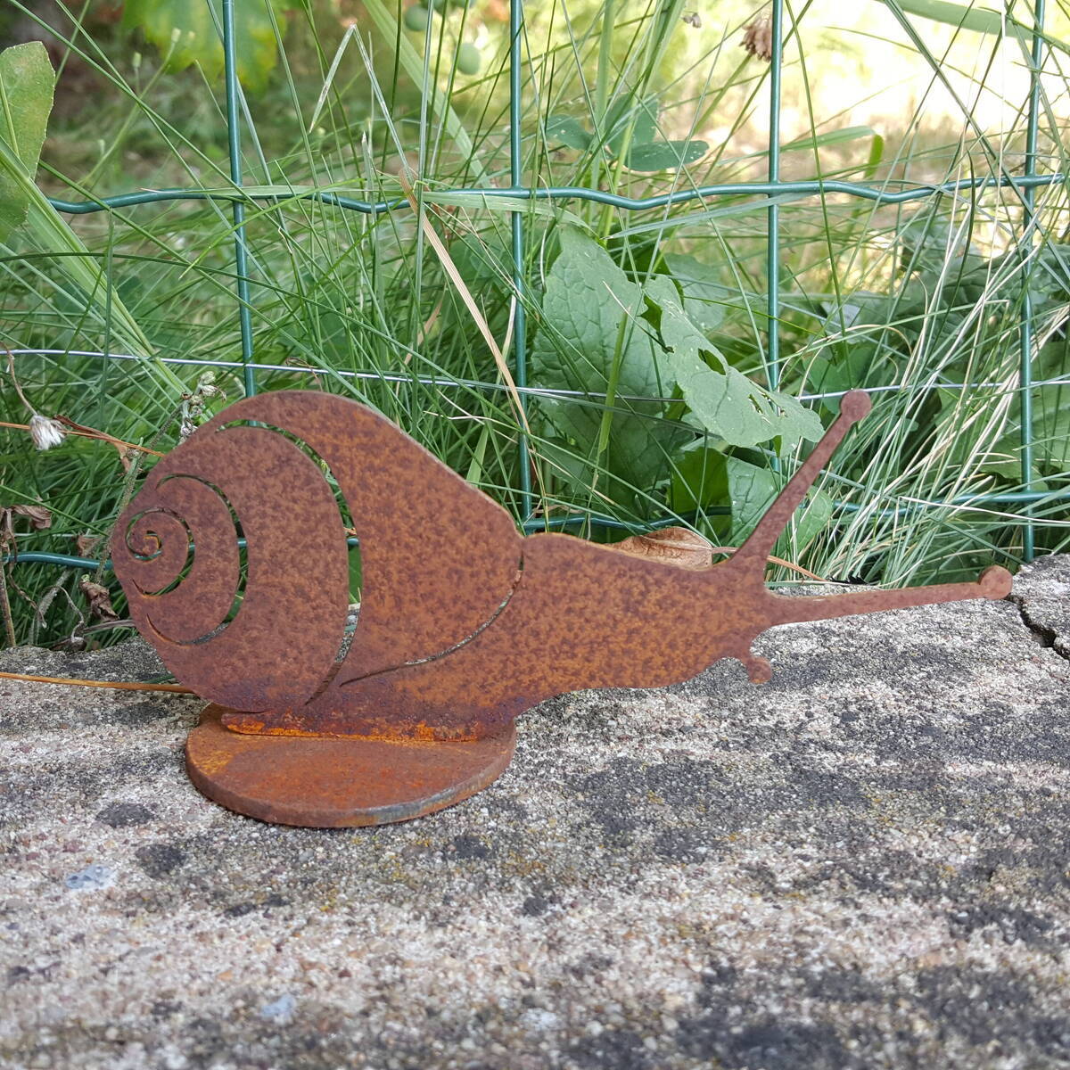 Escargot en fer rouillé, longueur 15cm