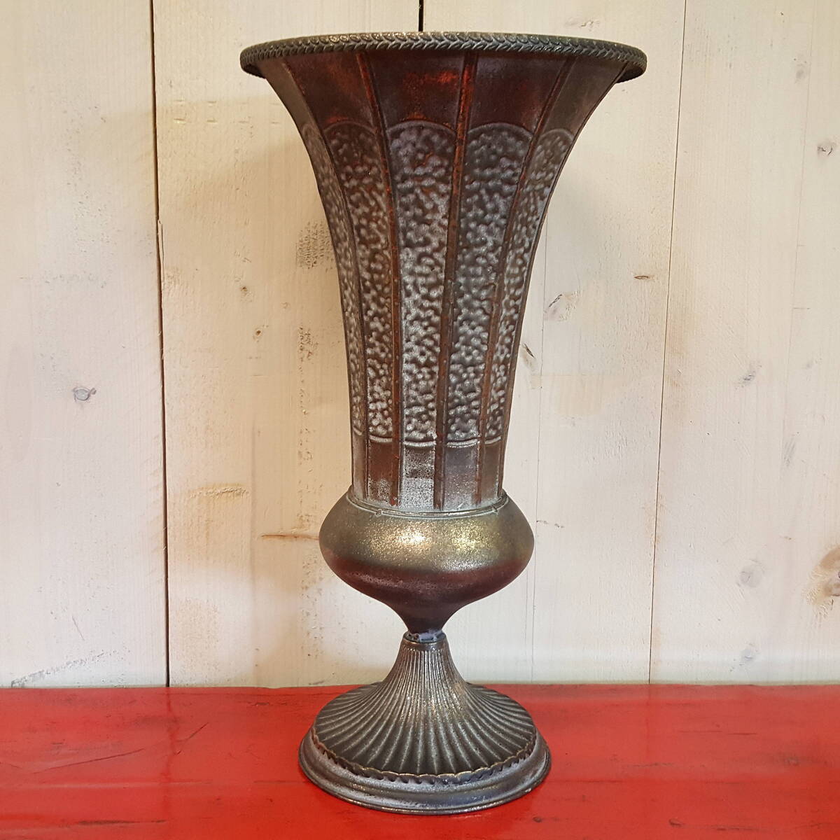 Dekovase aus Metall, antik gold, Höhe 47cm