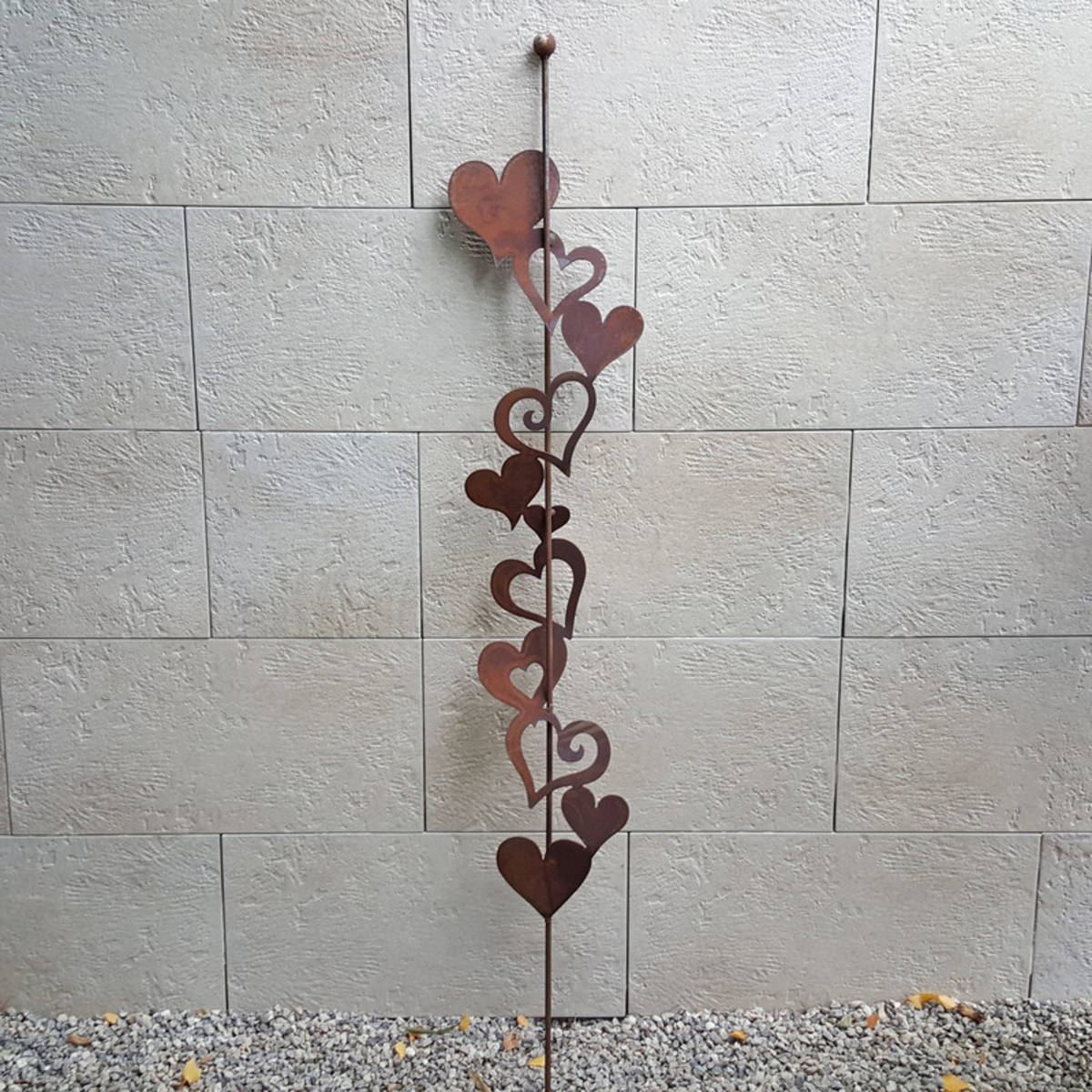 Herzen am Stab aus Rostmetall, H 150cm