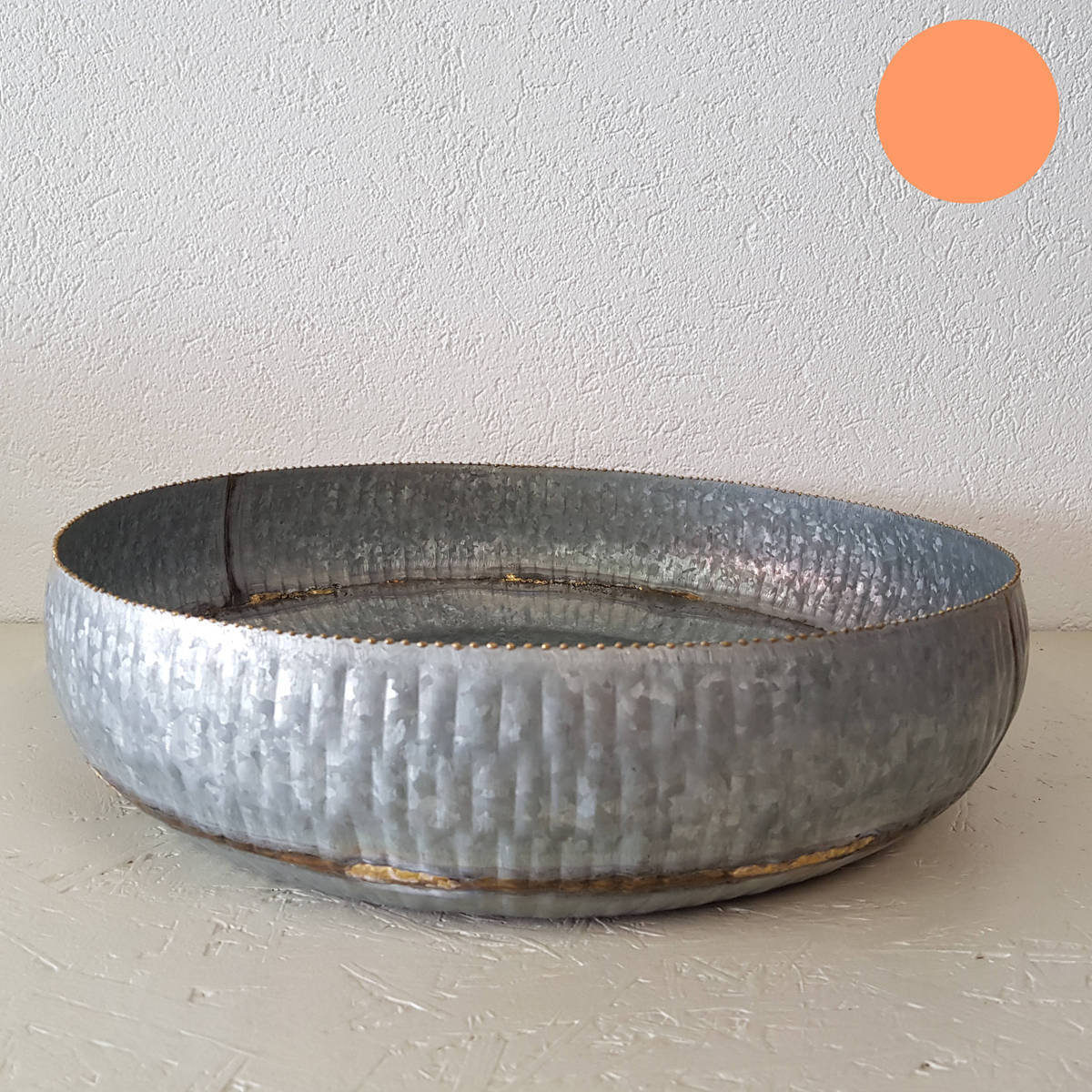 Schale rund aus Metall, mit Goldrand, Ø 39cm
