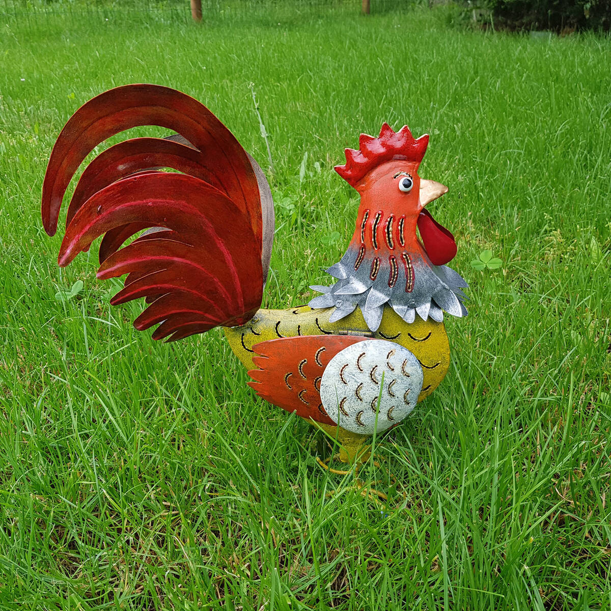 Coq en métal peint, H. 40 cm 