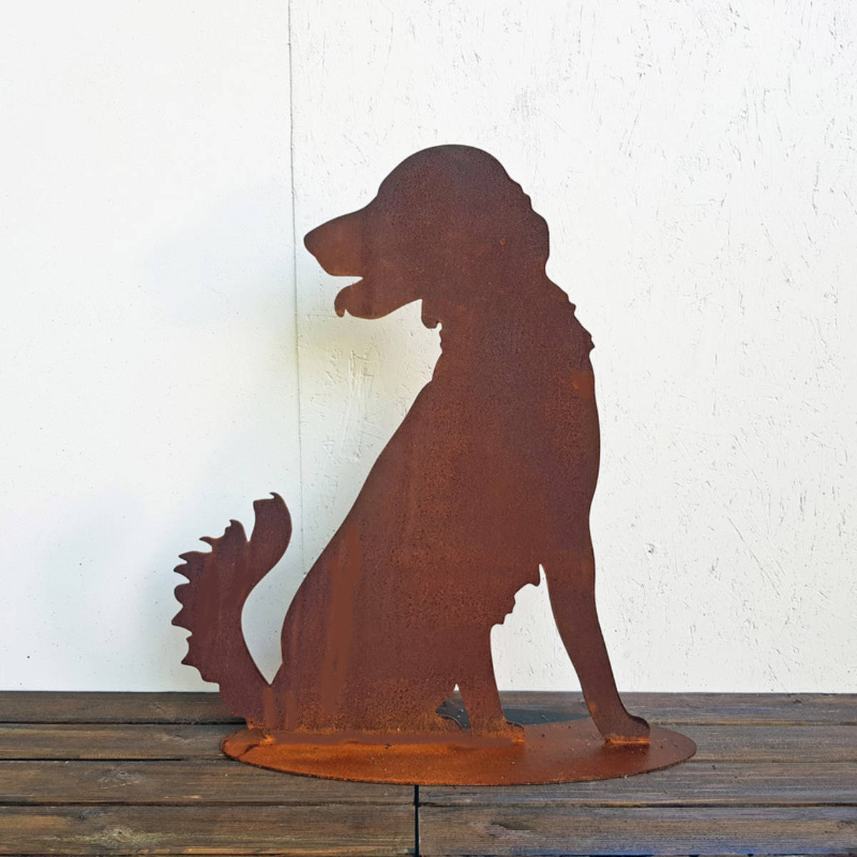 Hund auf Platte, aus Rosteisen, Höhe 75cm
