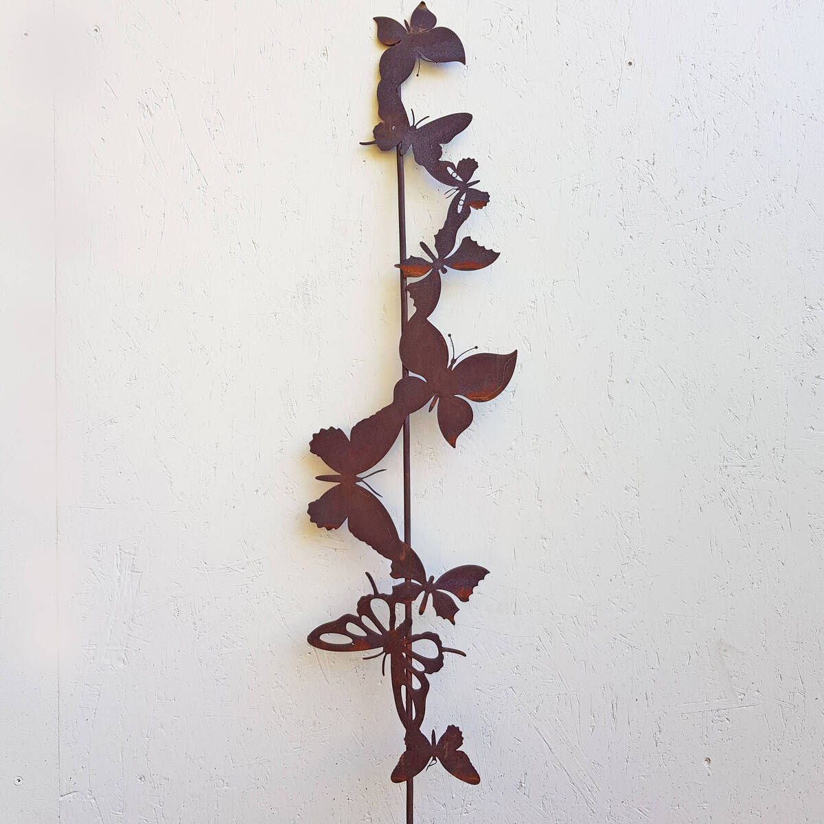 Papillons sur tige, en fer rouillé, 125cm
