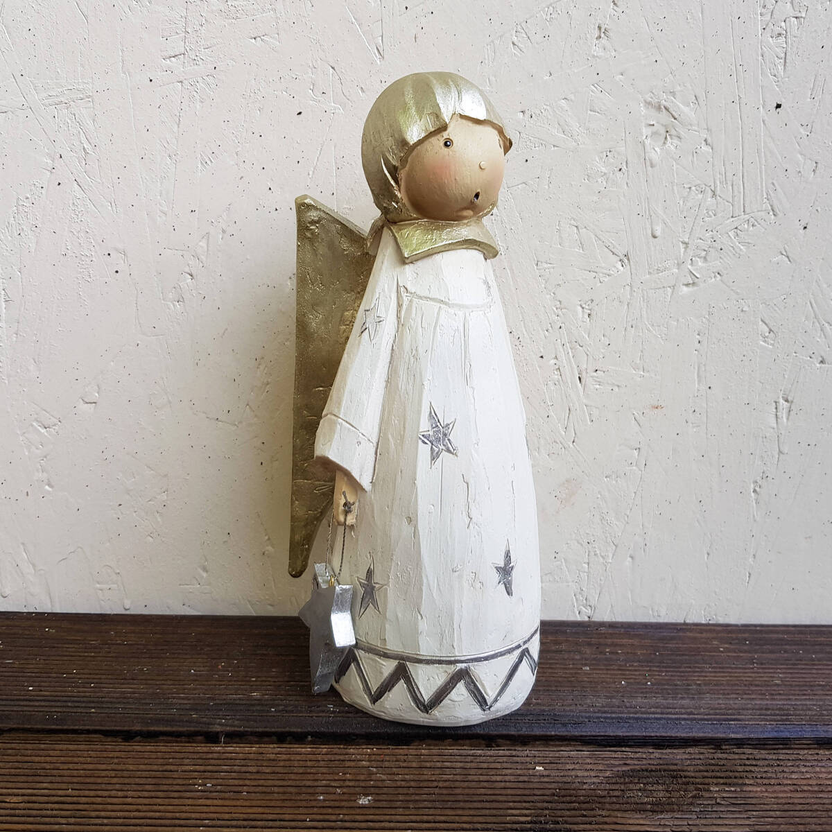 Engel aus Polyresin, crème/silber, Höhe 29cm