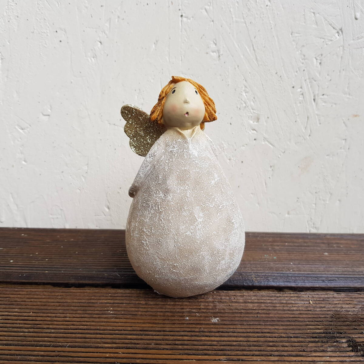 Ange à poser, en polyresin, hauteur 12cm