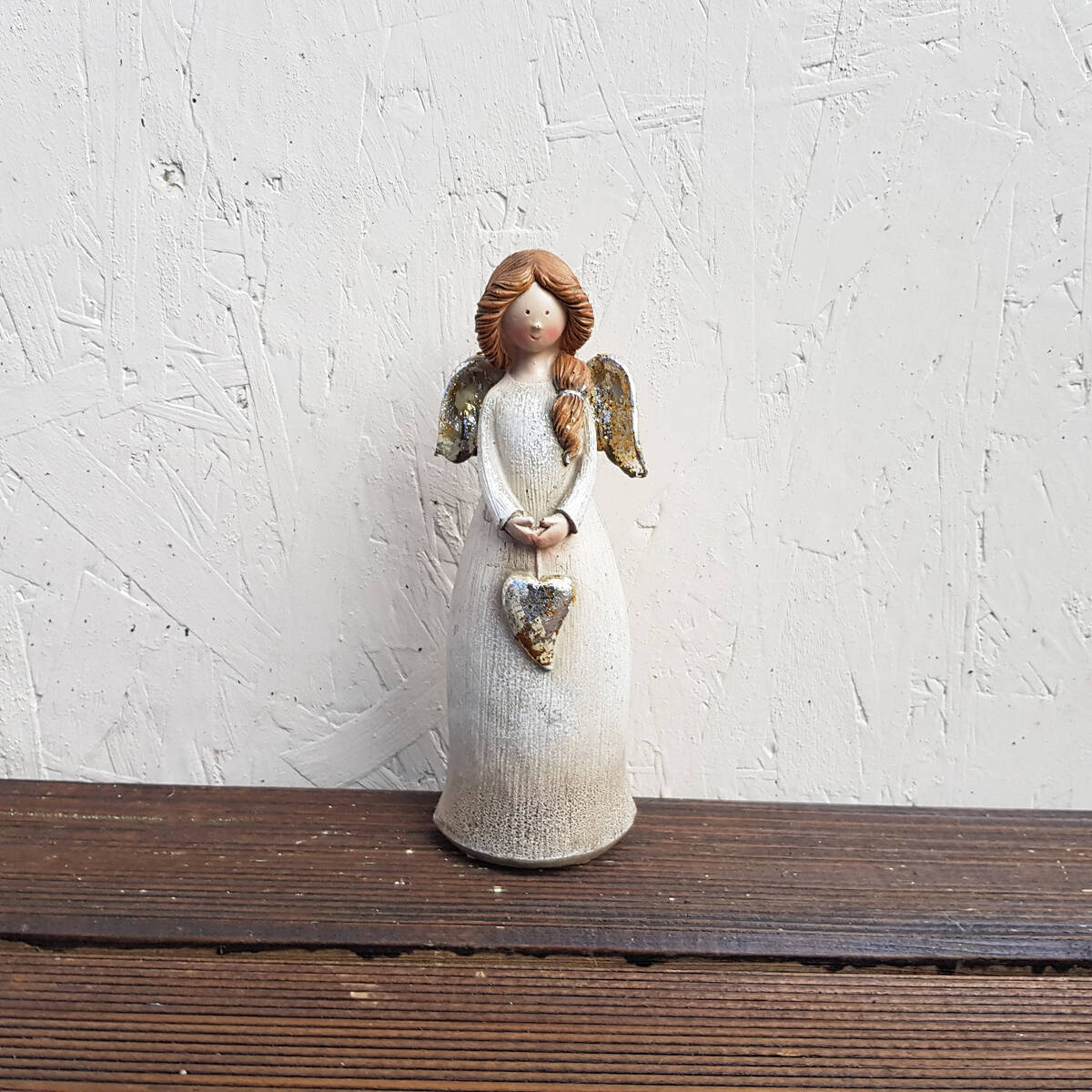 Ange en résine, hauteur 19cm