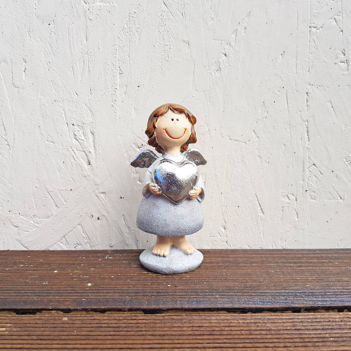 Ange avec coeur, hauteur 12cm