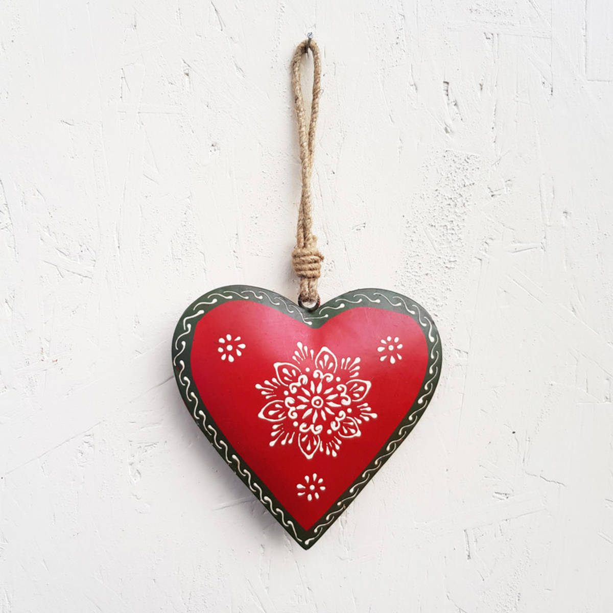 Coeur en métal peint, 15x15cm