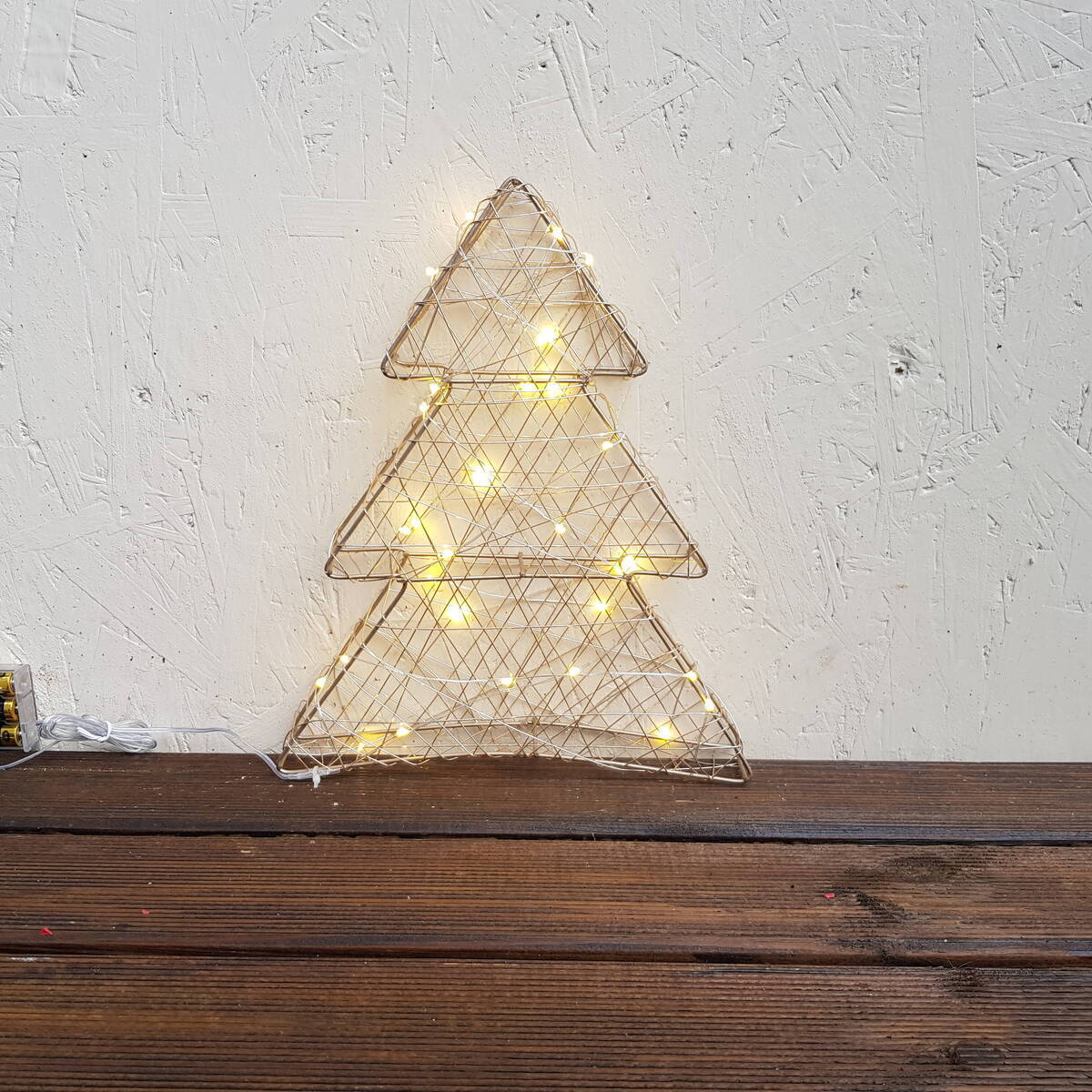 Sapin de décoration, avec lumière LED, 26x30cm  