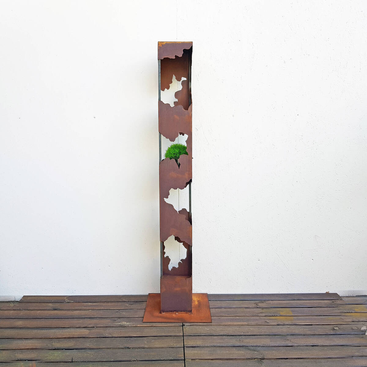 Colonne en fer rouillé, hauteur 150cm 