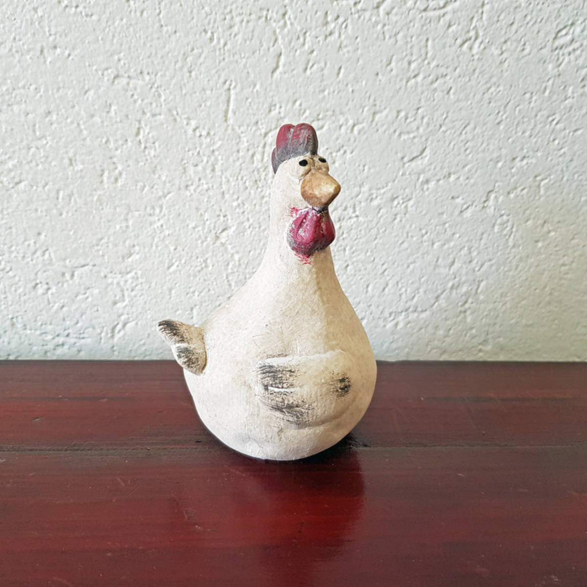 Huhn aus Steingut, Höhe 13cm