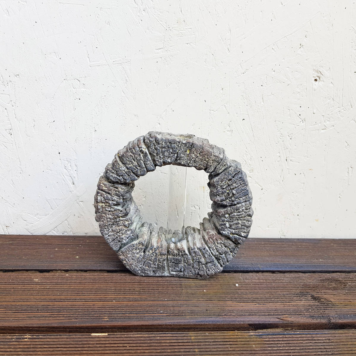 Vase aus Steingut, 17 x 16cm