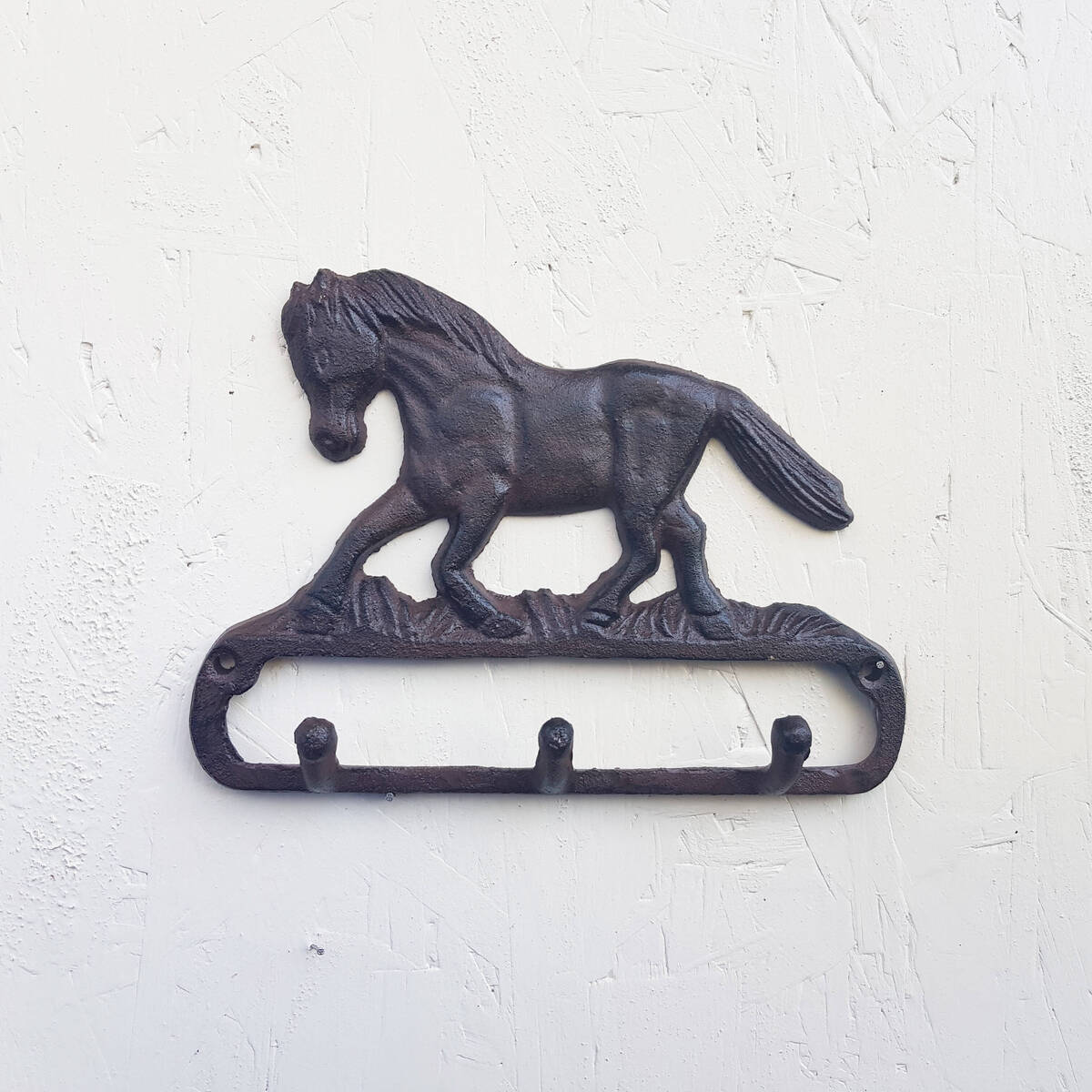 Pferd mit 3 Haken aus Gusseisen, Breite 21cm