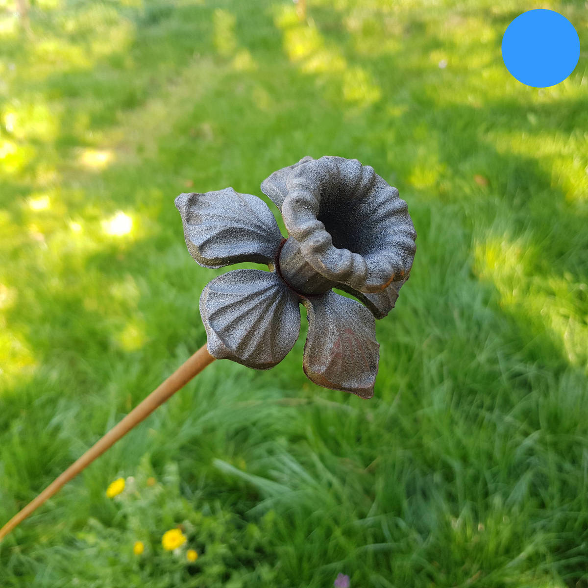 Narzisse aus Rostmetall, gerade, Höhe 180cm