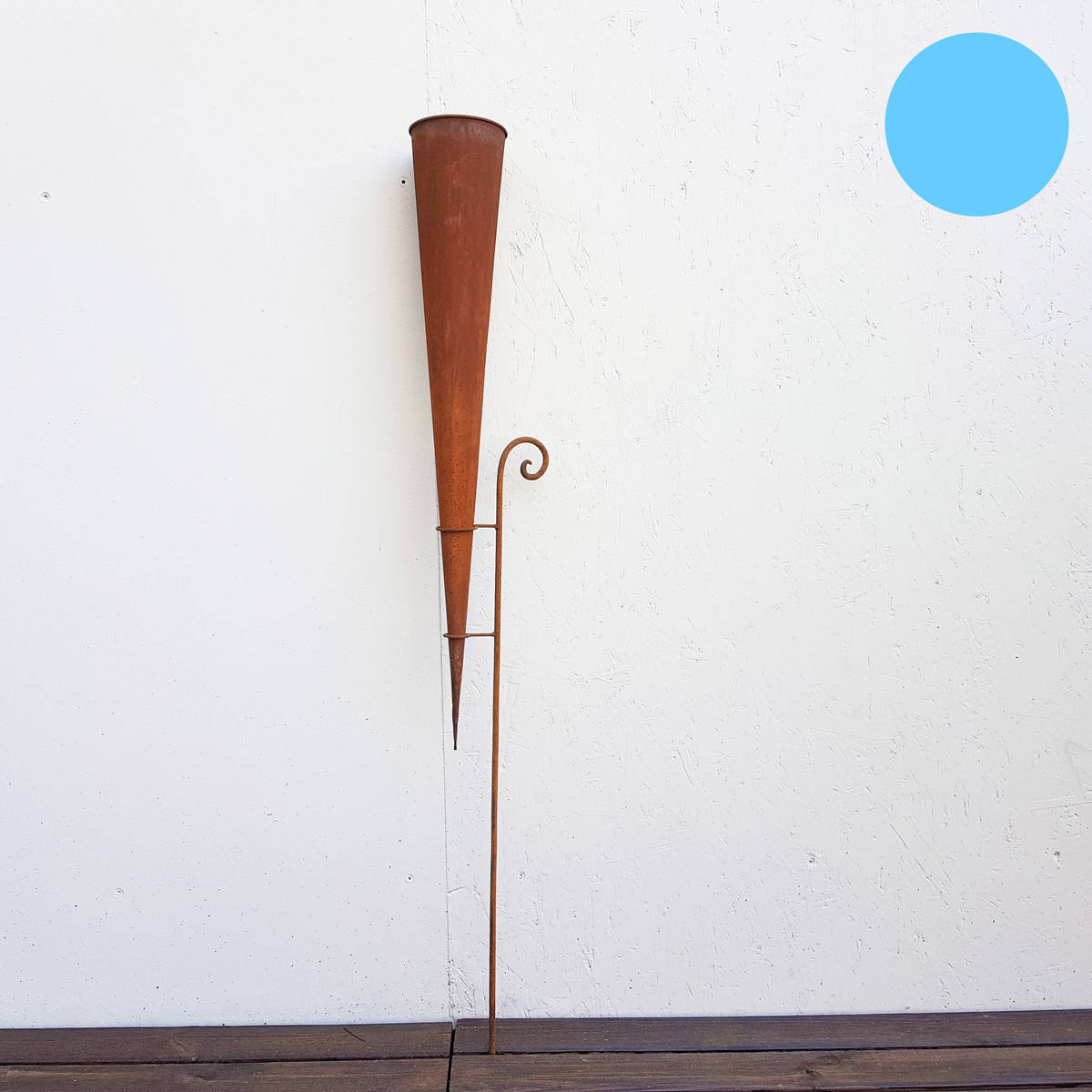 Pflanztüte aus Rosteisen m. Halter, H. 140cm