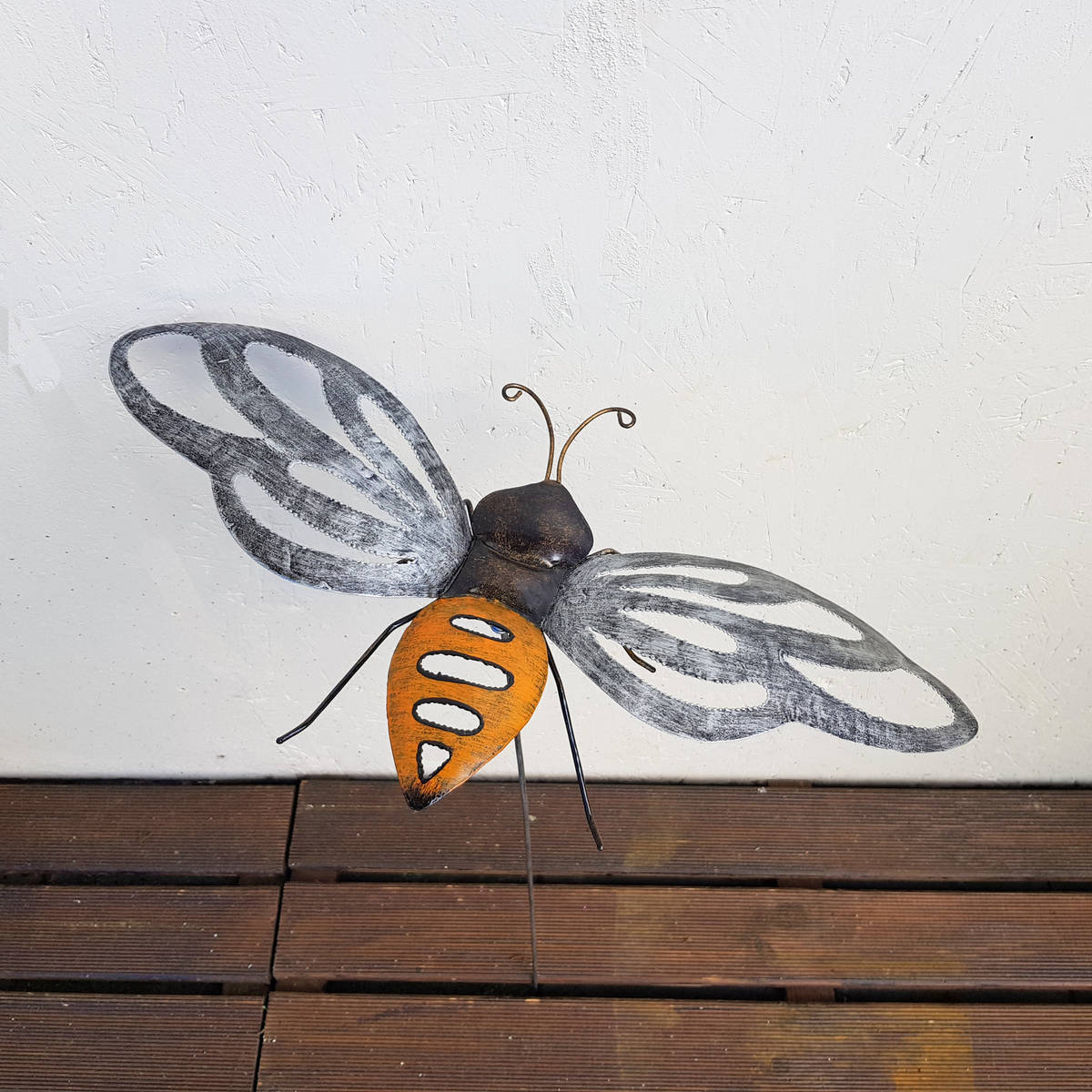 Biene auf Stab aus Metall, Höhe 77cm