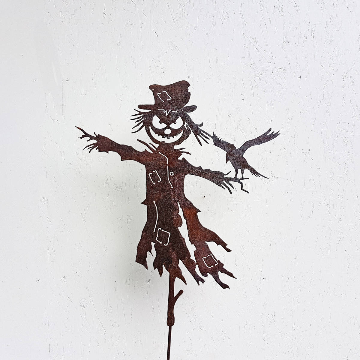 Vogelscheuche aus Rosteisen, H. 180cm