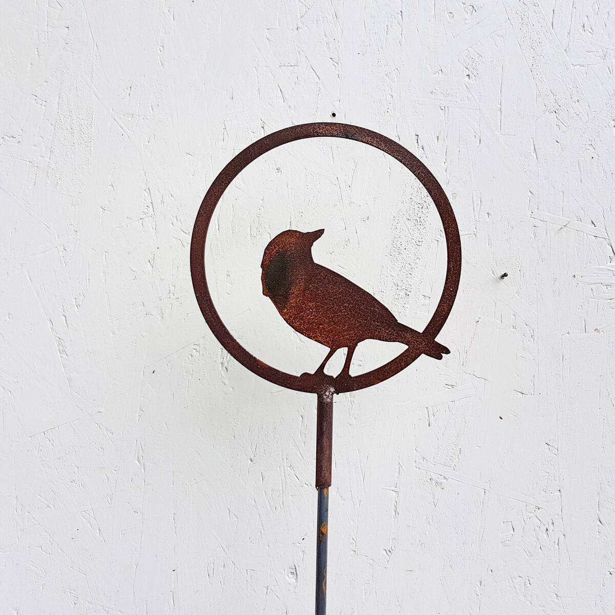 Vogel im Ring, aus Rostmetall, H. 170cm