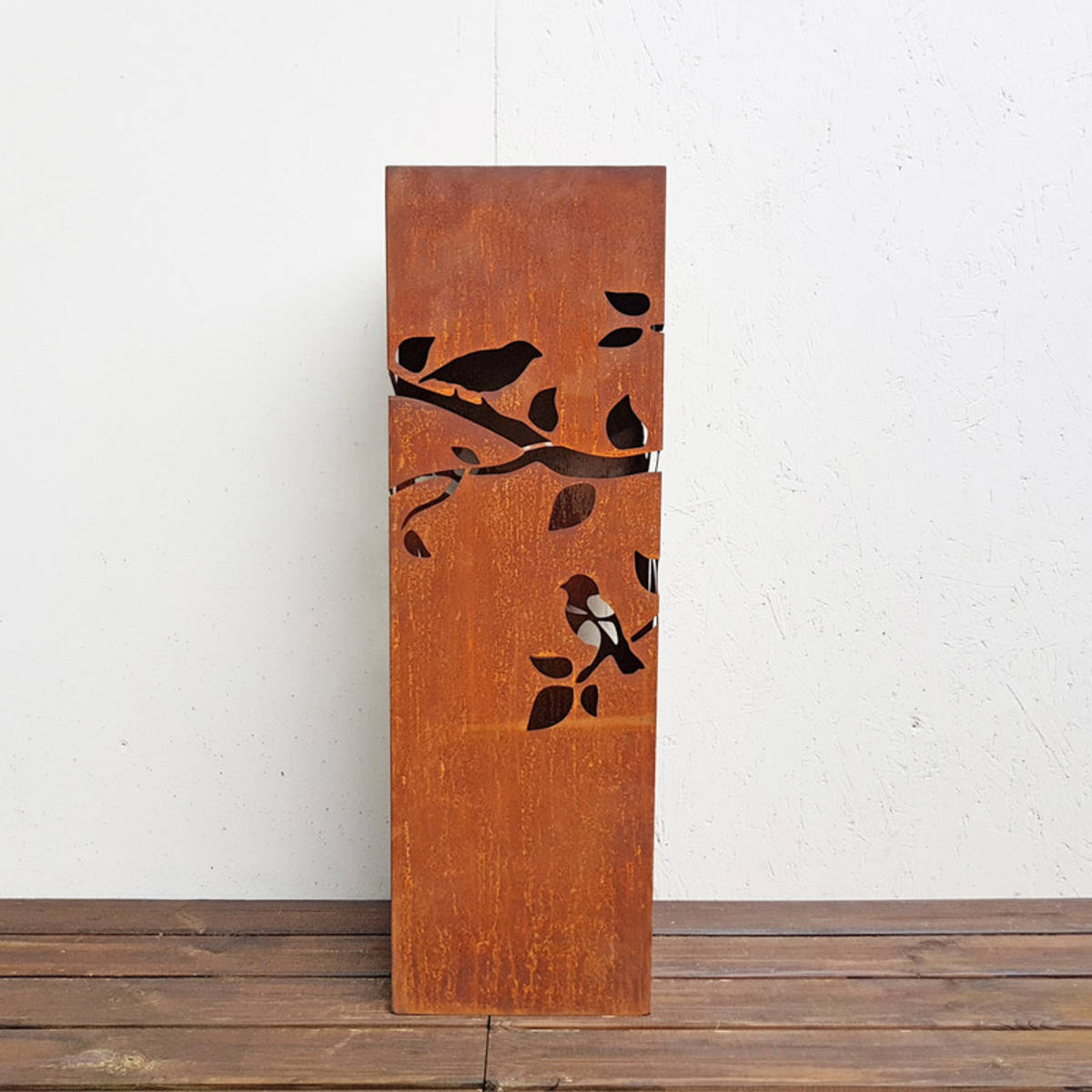 Colonne avec oiseaux, en fer rouillé, H. 80cm