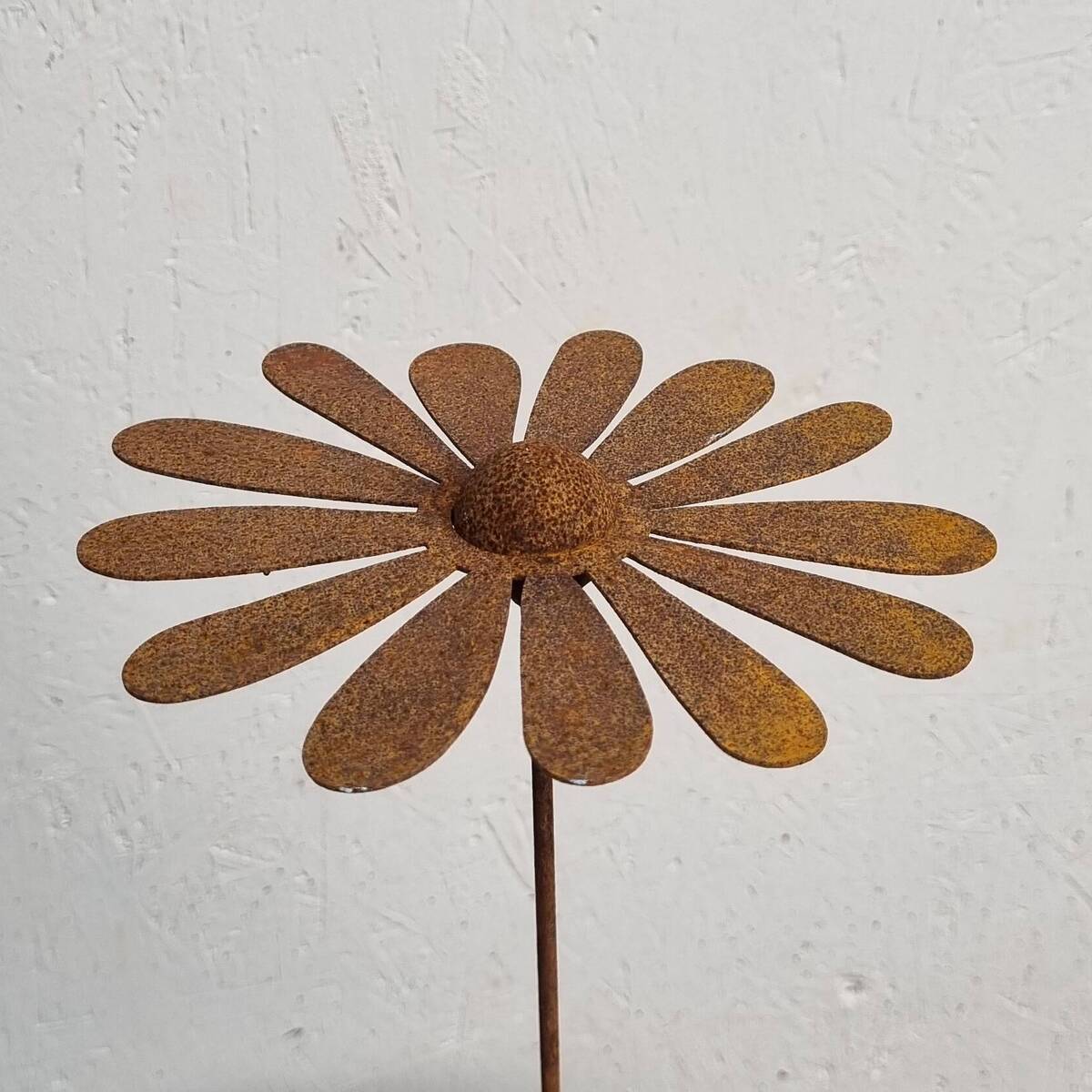 Blume aus Rosteisen, zum stecken, 74 cm 