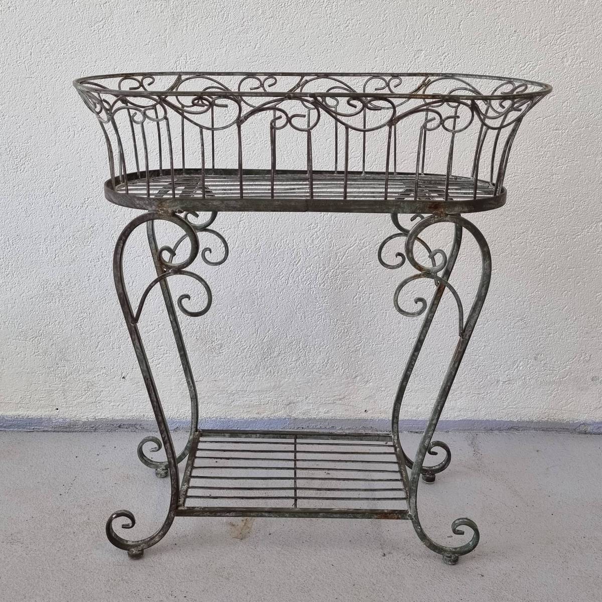 Panier sur pied, H.77 cm 