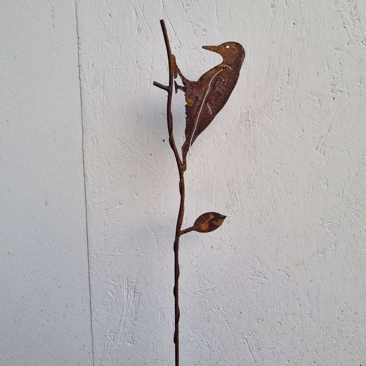 Pic en fer rouillé, sur tige, 90 cm 