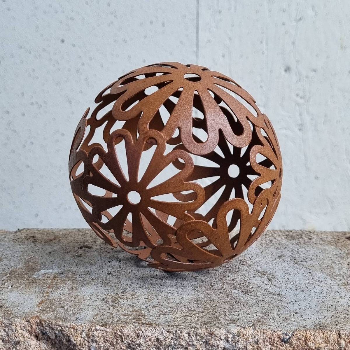 Boule en métal, 10 cm 
